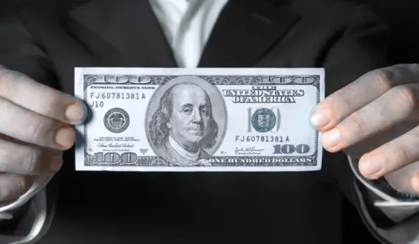 How to Start Investing with $100 in the US
